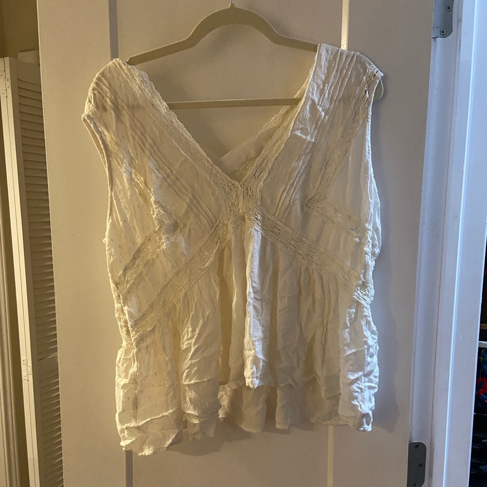 AEO Sheer and Lace Cream Colored Blouse